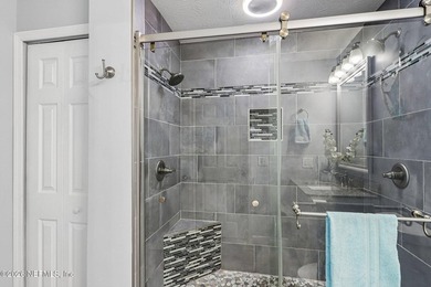Live like you are on vacation in this Lake Asbury WATERFRONT - photo 34
