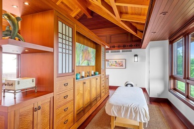 THE ULTIMATE MAUI DREAM . .The most sophisticated are no longer - photo 44