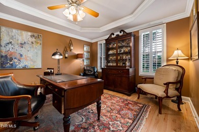 Welcome to one of the most exceptional golf course residences in - photo 7