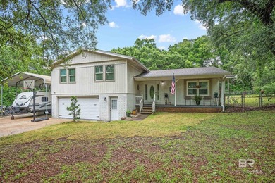 Beautifully remodeled home on 1.7 private acres with no HOA and - photo 1
