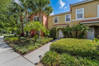 Lake Townhome/Townhouse For Sale in Kissimmee, Florida
