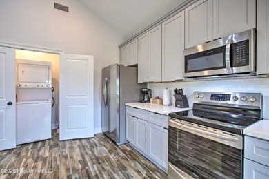 Welcome to your fully furnished waterfront escape in the heart - photo 13