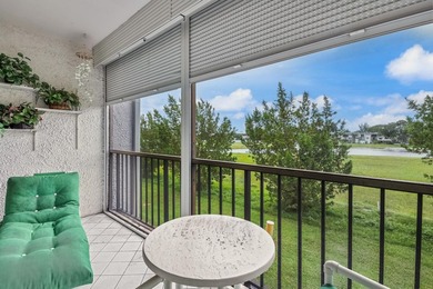 Well-maintained and furnished 1-bedroom condo featuring a - photo 17