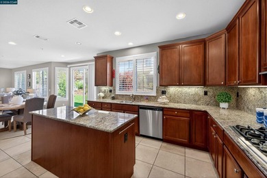 Welcome to an exceptional residence in the sought-after gated - photo 18