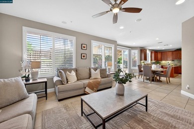Welcome to an exceptional residence in the sought-after gated - photo 28