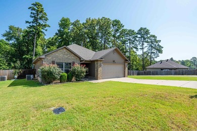 Tucked away on a spacious corner lot at the end of a cul-de-sac - photo 30