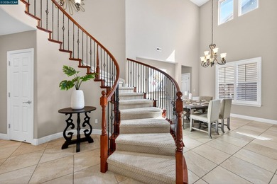 Welcome to an exceptional residence in the sought-after gated - photo 31