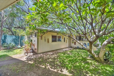 Located in a quiet cul-de-sac in Central Kihei, 94 Mehani Place - photo 43