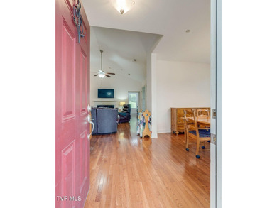 Enjoy easy one-level living in this well-maintained 3-bedroom - photo 3