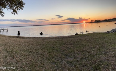 Neuse River Acreage For Sale in New Bern North Carolina