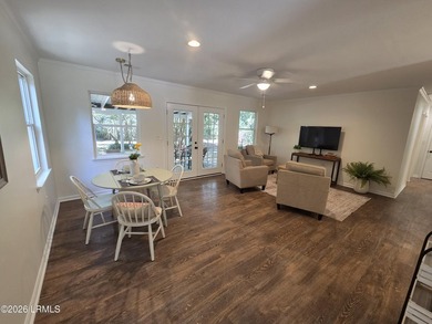 This move-in-ready 3-bed, 2-bath Beaufort home offers - photo 9