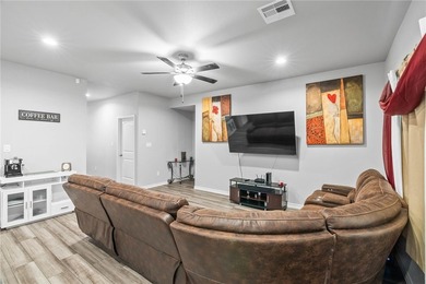 BELOW market value, looking at homes in London ISD, take a look - photo 12