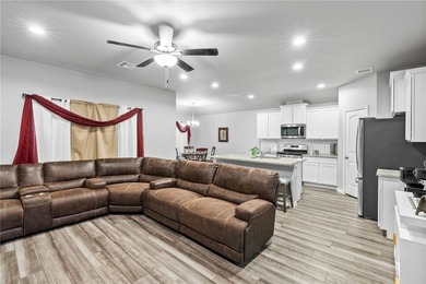 BELOW market value, looking at homes in London ISD, take a look - photo 23