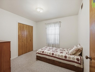 Welcome home to this well-maintained 3-bedroom, 2-bath home - photo 28