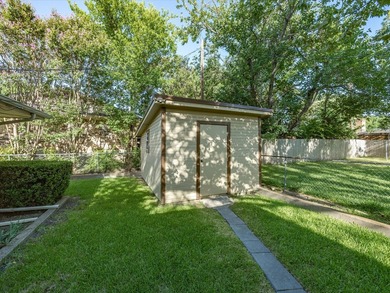 Welcome home to this well-maintained 3-bedroom, 2-bath home - photo 35