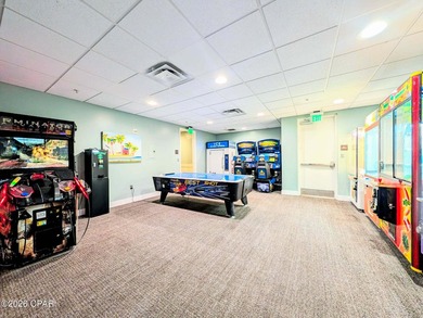 Here's your chance to own a 2 bed, 2 bath lockout condo at - photo 44