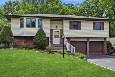 Amazing opportunity in Miller Place to own this beautiful - photo 1