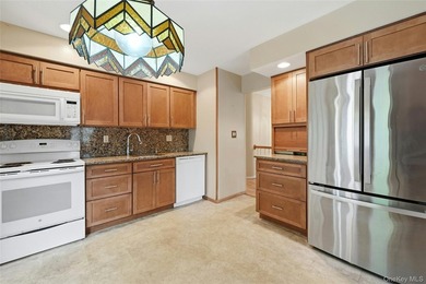 Amazing opportunity in Miller Place to own this beautiful - photo 10