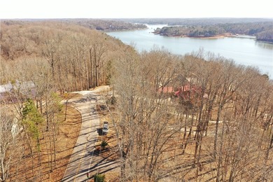 Premier Homesite in Chickasaw Point - Seasonal Lake Hartwell - photo 8