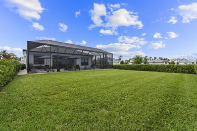 This luxury single family Florida home is thoughtfully designed - photo 41