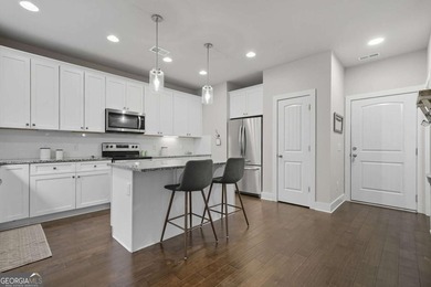 Nestled on a wooded 0.85 acre lot, this like new 4 bedroom, 2.5 - photo 5
