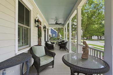 Welcome to this beautifully maintained 2-bedroom, 2-bathroom - photo 3