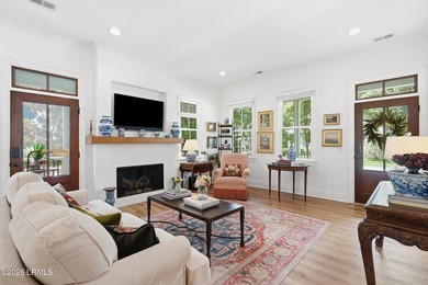 Welcome to this beautifully maintained 2-bedroom, 2-bathroom - photo 8