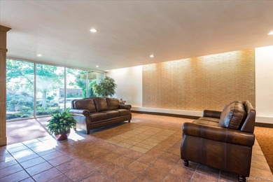 Experience modern comfort in this oversized one-bedroom COOP - photo 3