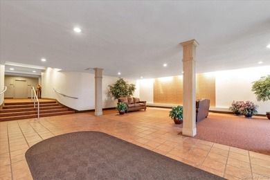 Experience modern comfort in this oversized one-bedroom COOP - photo 4