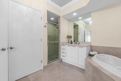 Beautifully updated 3rd floor unit. Gorgeous Intracoastal views - photo 15