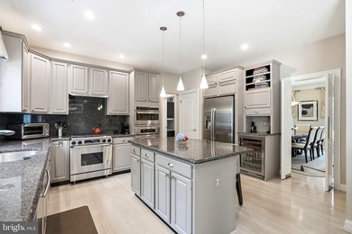 An extraordinary custom estate tucked away on a quiet cul-de-sac - photo 45