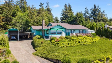 Joe Ney Slough Home For Sale in Coos Bay Oregon