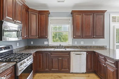 OPEN HOUSE, SUNDAY JULY 19TH 2-4PM. Welcome to one of Lyman - photo 8