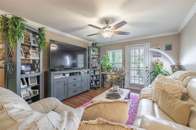 Discover comfort and charm in this lovely 2-bedroom, 1-bath - photo 3