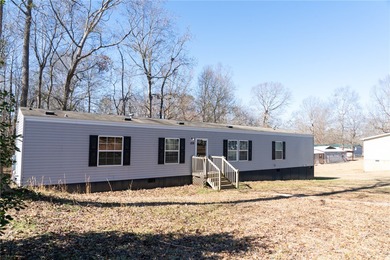 Lake Hartwell Home For Sale in Seneca South Carolina