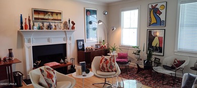 Available 1 August 2026. Welcome to this stunning 3-bedroom - photo 4