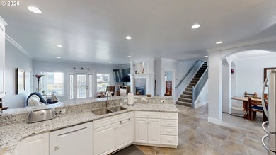 SEASIDE LIVING AT ITS BEST! This gated, impeccably maintained - photo 12