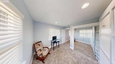 SEASIDE LIVING AT ITS BEST! This gated, impeccably maintained - photo 22