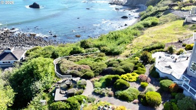 SEASIDE LIVING AT ITS BEST! This gated, impeccably maintained - photo 29