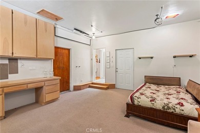 Charming Gambrel architectural home & bonus Gambrel addition - photo 14
