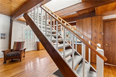 Charming Gambrel architectural home & bonus Gambrel addition - photo 15