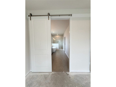 Welcome to 8174 Luz de Luna, a beautifully designed home - photo 16