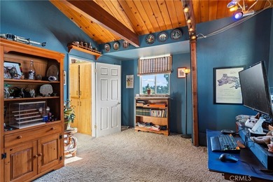 Charming Gambrel architectural home & bonus Gambrel addition - photo 17