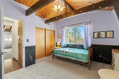 Charming Gambrel architectural home & bonus Gambrel addition - photo 18
