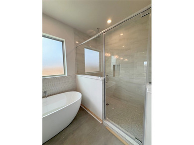 Welcome to 8174 Luz de Luna, a beautifully designed home - photo 19