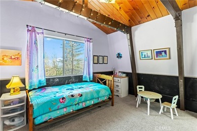 Charming Gambrel architectural home & bonus Gambrel addition - photo 19