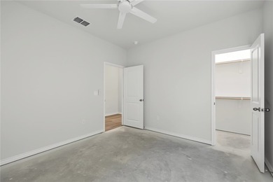 Welcome to 8174 Luz de Luna, a beautifully designed home - photo 25