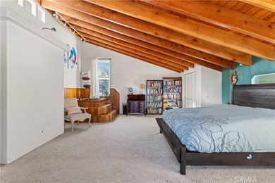 Charming Gambrel architectural home & bonus Gambrel addition - photo 25