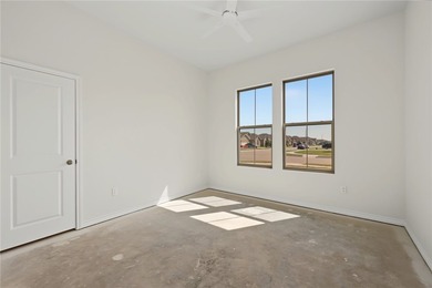 Welcome to 8174 Luz de Luna, a beautifully designed home - photo 30