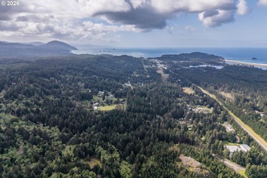 Tucked away on a private road in a charming coastal Oregon town - photo 32